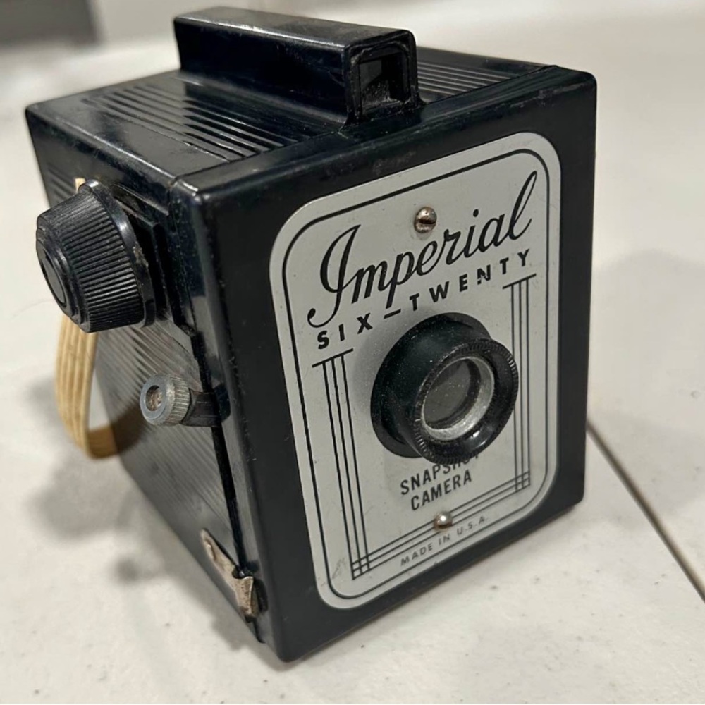 Imperial Six-Twenty Box Camera Vintage USA Snapshot Film CLEAN
